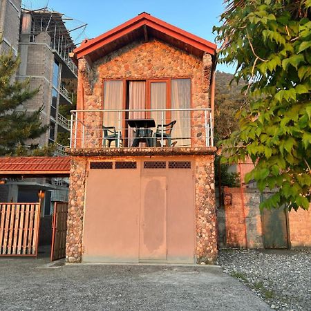 Cottages At Villa Del Mar Kvariati Exterior photo
